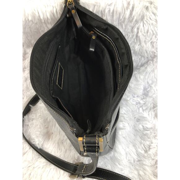 Aigner Black Pebbles Leather Crossbody Bag Outer Pocket inside Compartment - Picture 4 of 5